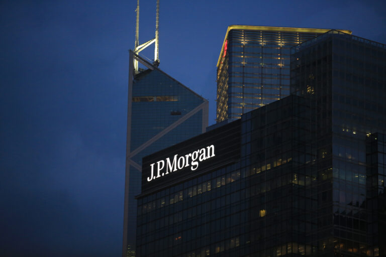 What Would A JPMorgan Apple Card Takeover Mean For The Banking-Fintech World? What Would A JPMorgan Apple Card Takeover Mean For The Banking-Fintech World?